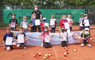 18 Kinder aus vier Vereinen sind am Wochenende beim Talentino-Kleinfeld-Cup der TG Neunkirchen, der natürlich unter Einhaltung der Corona-Regeln ausgetragen wurde, am Start gewesen.