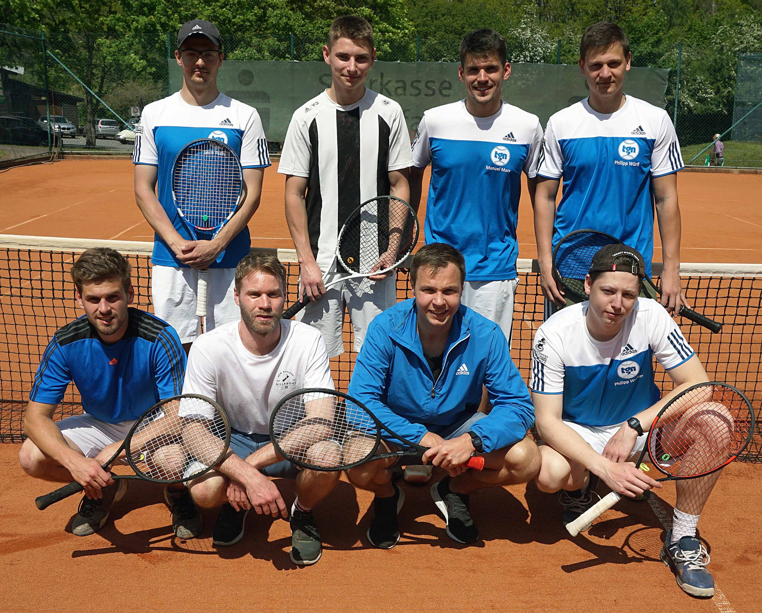Die Herren I der TG Neunkirchen überraschten in der Bezirksliga zum Auftakt mit einem Auswärtssieg beim 1. Regensburger Tennis-Klub.