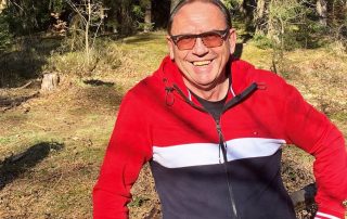 Hat gut lachen: GLC-Clubwirt Roland Konopisky stellte am Sonntag offiziell die Spendenaktion „2,80 Euro – Kuno für KUNO“ vor, die mit Erfolg angelaufen ist.
