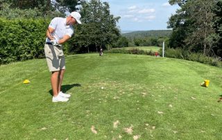 Übung macht den Meister: Matthias Schmid feilte im GLC Schmidmühlen auf der Driving Range auch an seinem Abschlag.