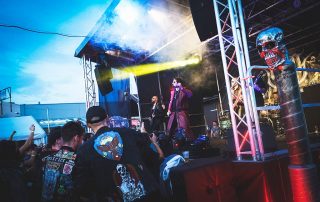 „Lord Vigo“ aus Weiden bot beim „Stormcrusher“-Open Air-Festival auf dem Gelände des neuen Rockmusikclubs „Salute“ eine gelungene Show. Foto: Elli Fox/„Salute“