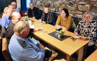 In seiner Vorstandssitzung zurrte der CSU-Ortsverband um Vorsitzenden Harald Gollwitzer nicht nur die Veranstaltungstermine für Ende 2022 und für das kommende Jahr fest, sondern beleuchtete auch bundes-, landes- und kommunalpolitische sowie wirtschaftliche Themen.