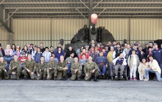 Was für ein Erlebnis: Die Beschäftigten der fünf Arbeitsgruppen der HPZ-Werkstätten erlebten in der Major-Radloff-Kaserne in Weiden einen kurzweiligen Tag.